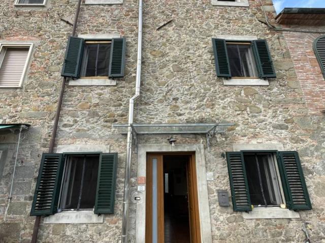 Villa Indipendente in vendita a Capannori, Toscana