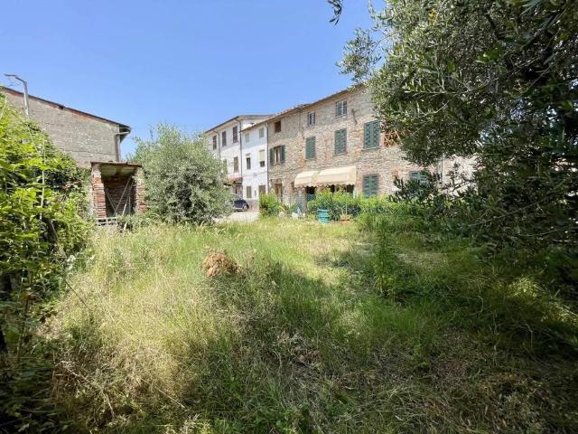 Villa Indipendente in vendita a Capannori, Toscana