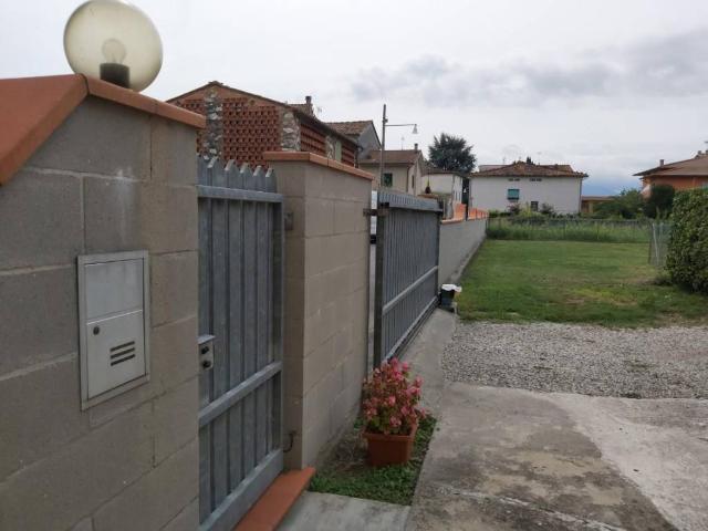 Villa Indipendente in vendita a Capannori, Toscana