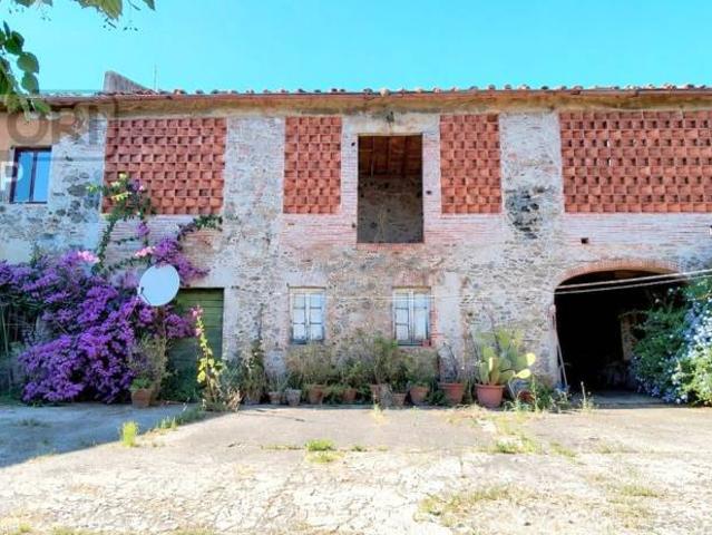 Villa Indipendente in vendita a Capannori, Toscana