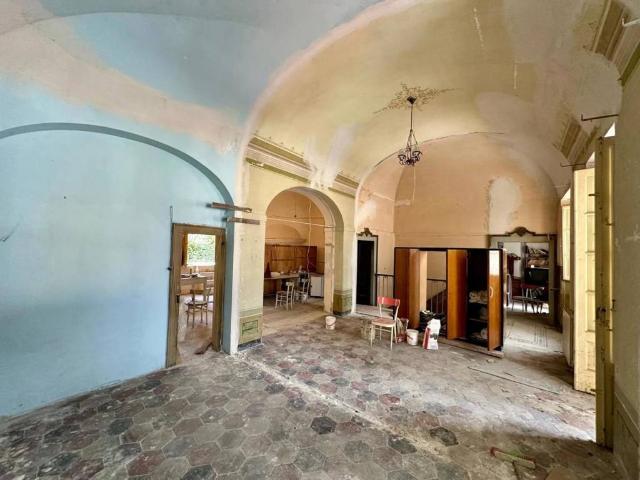 Villa Indipendente in vendita a Capestrano, Abruzzo