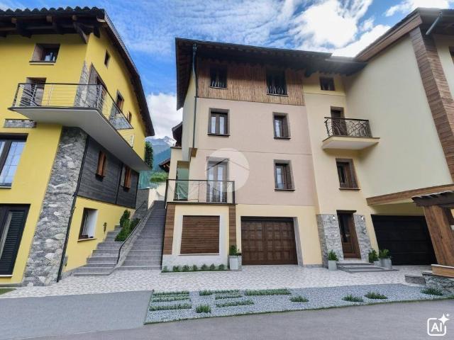 Villa Indipendente in vendita a Comunità montana della valle Camonica, Capo Di Ponte