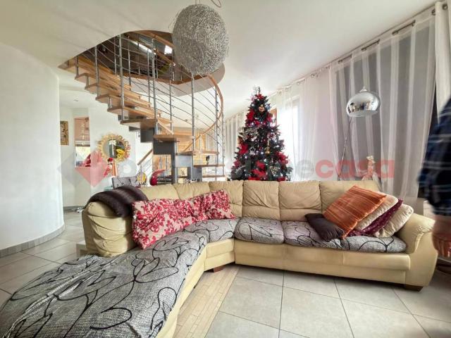 Villa Indipendente in vendita a San Martino Soprarno, Capolona