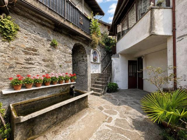 Villa Indipendente in vendita a Piemonte, Verbano-cusio-ossola