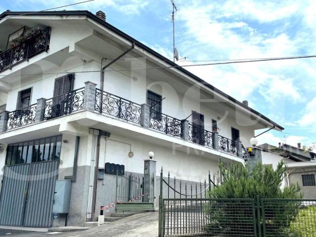 Villa Indipendente in vendita a Capriata d'Orba, Alessandria