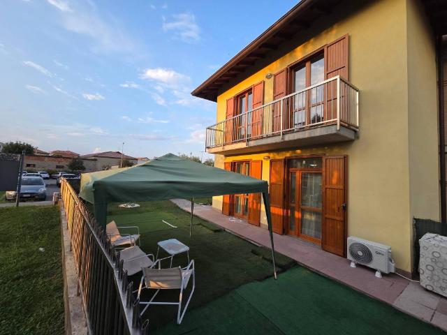 Villa Indipendente in vendita a San Gervasio d'Adda, Capriate San Gervasio