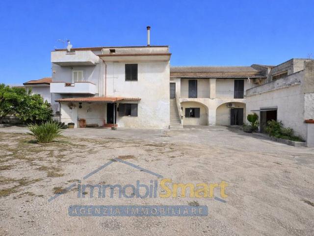 Villa Indipendente in vendita a Capua, Caserta