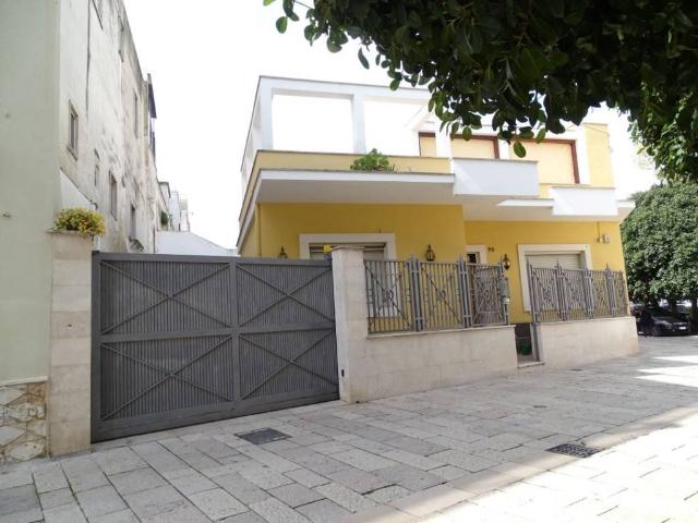 Villa Indipendente in vendita a Puglia, Bari