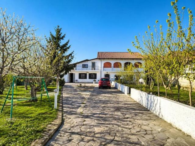 Villa Indipendente in vendita a Piemonte, Cuneo