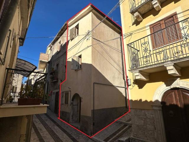 Villa Indipendente in vendita a Caramanico Terme, Abruzzo