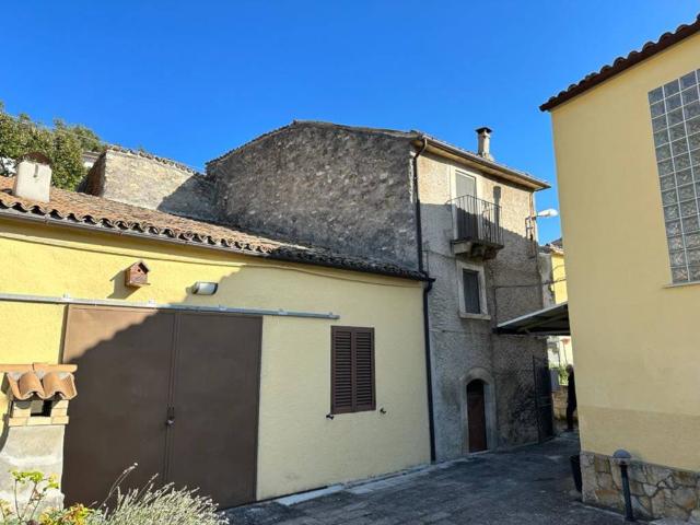 Villa Indipendente in vendita a Caramanico Terme, Abruzzo