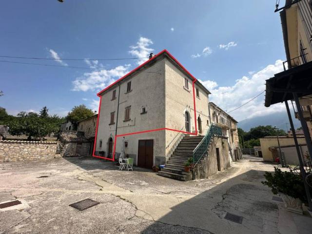Villa Indipendente in vendita a Caramanico Terme, Abruzzo