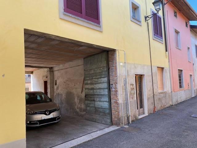 Villa Indipendente in vendita a Caravaggio, Lombardia