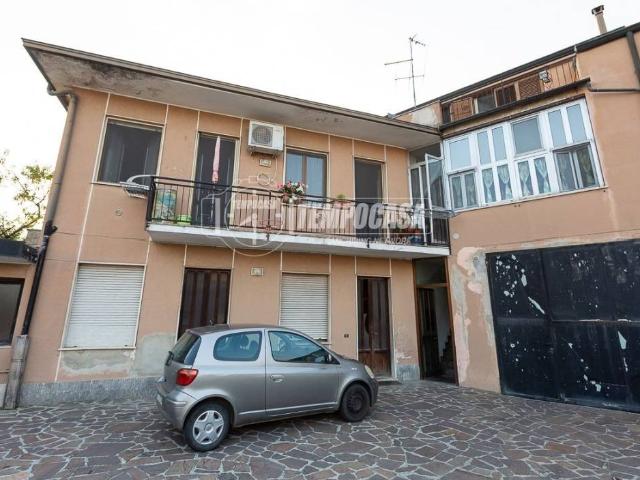 Villa Indipendente in vendita a Caravaggio, Lombardia