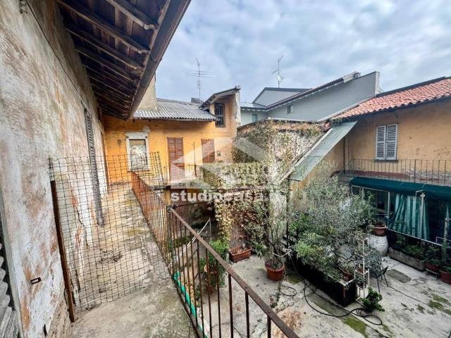 Villa Indipendente in vendita a Caravaggio, Bergamo