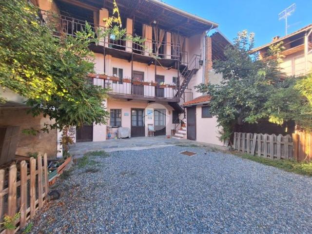 Villa Indipendente in vendita a Masino, Caravino