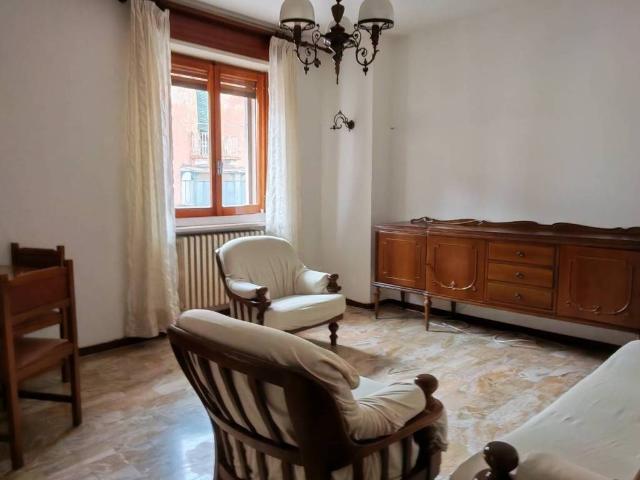 Villa Indipendente in vendita a Piemonte, Alessandria