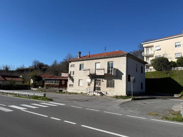 Villa Indipendente in vendita a Vispa, Carcare