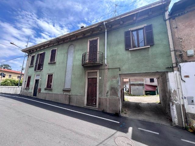 Villa Indipendente in vendita a Cuoricino, Cardano Al Campo