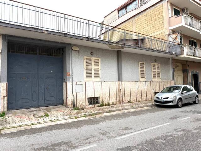Villa Indipendente in vendita a Località Case Sparse, Cardito