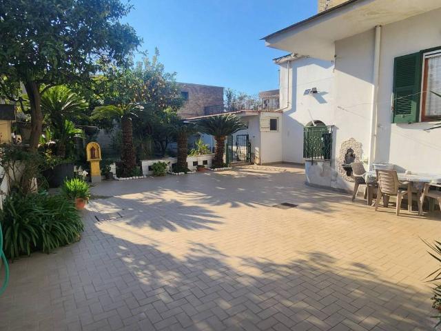 Villa Indipendente in vendita a Località Case Sparse, Cardito