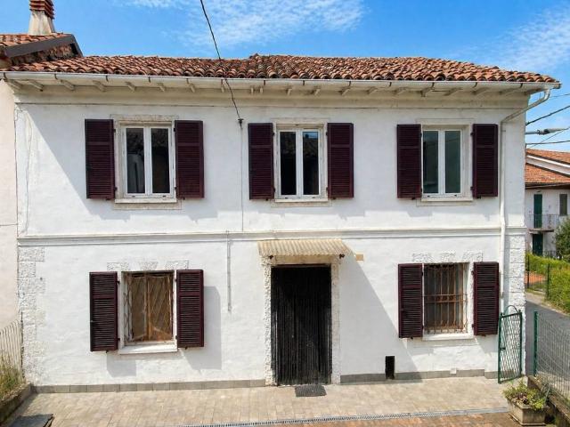 Villa Indipendente in vendita a Piemonte, Alessandria