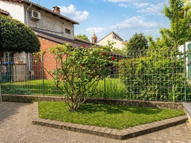 Villa Indipendente in vendita a Piemonte, Alessandria