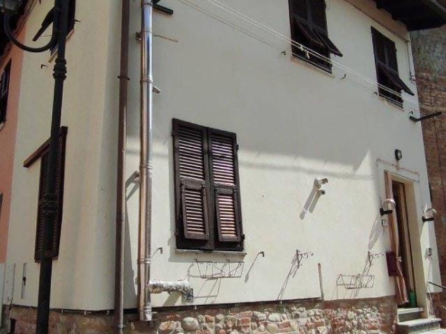 Villa Indipendente in vendita a Piemonte, Alessandria