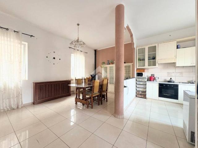 Villa Indipendente in vendita a Ceretto, Carignano