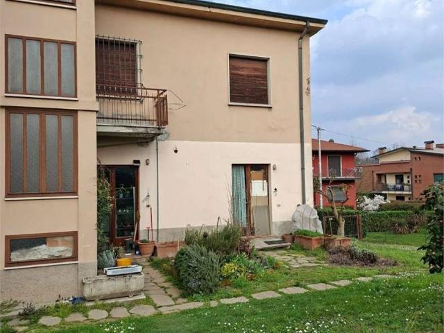 Villa Indipendente in vendita a Carimate, Lombardia