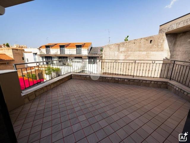 Villa Indipendente in vendita a Carinaro, Campania