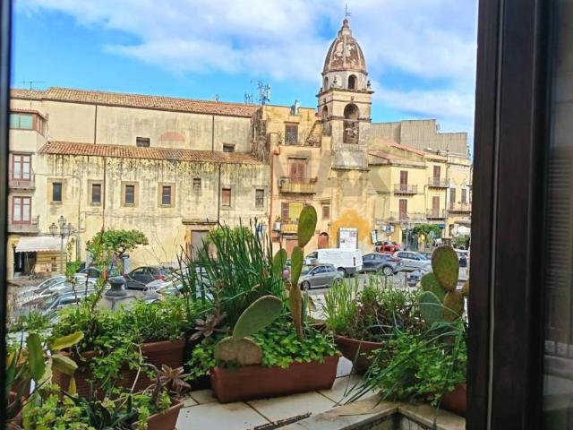 Villa Indipendente in vendita a Carini, Sicilia