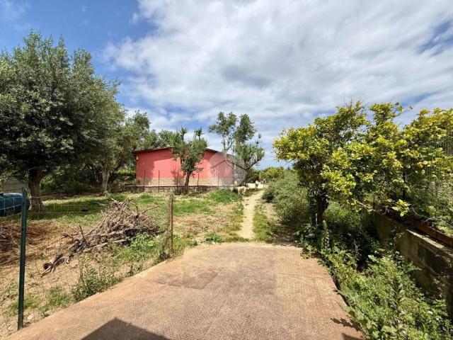 Villa Indipendente in vendita a Carini, Sicilia