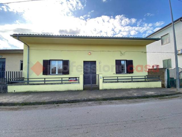 Villa Indipendente in vendita a Casanova, Carinola