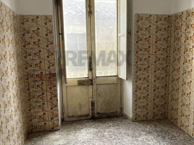 Villa Indipendente in vendita a Carlentini, Sicilia
