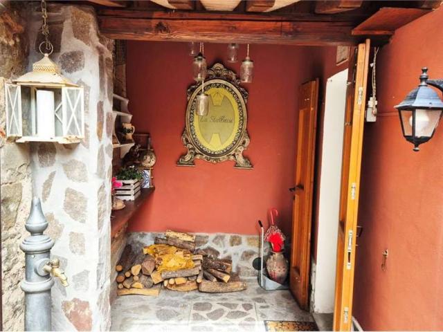 Villa Indipendente in vendita a Carmignano, Toscana