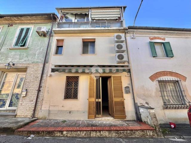 Villa Indipendente in vendita a Carmignano, Toscana