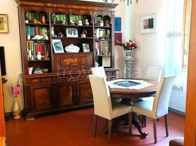 Villa Indipendente in vendita a Carmignano, Toscana