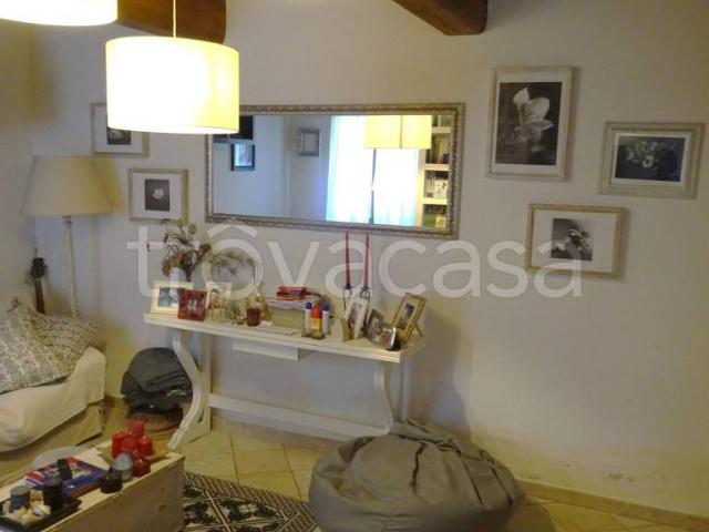 Villa Indipendente in vendita a Carmignano, Toscana