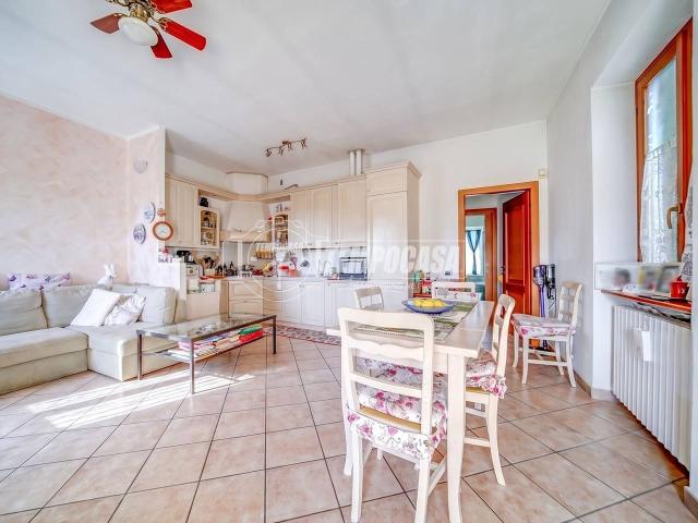 Villa Indipendente in vendita a Palani, Caronno Varesino