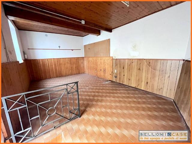 Villa Indipendente in vendita a Travaino, Caronno Varesino