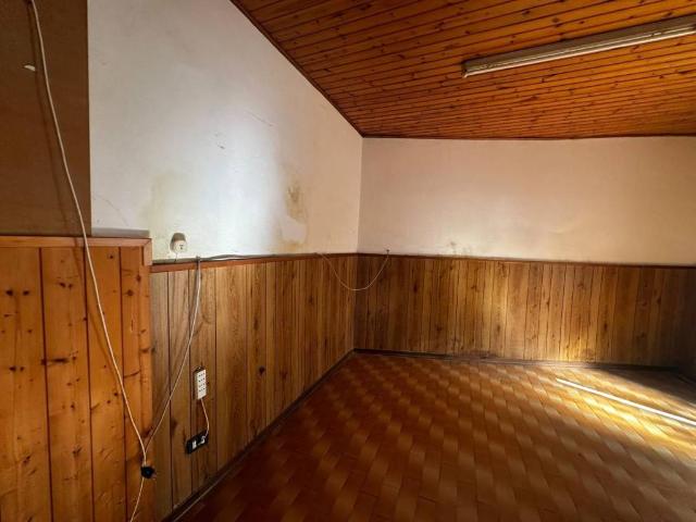 Villa Indipendente in vendita a Travaino, Caronno Varesino
