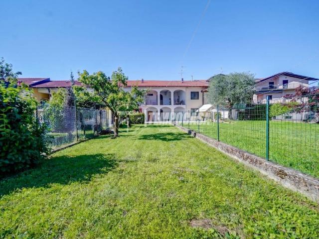 Villa Indipendente in vendita a Travaino, Caronno Varesino