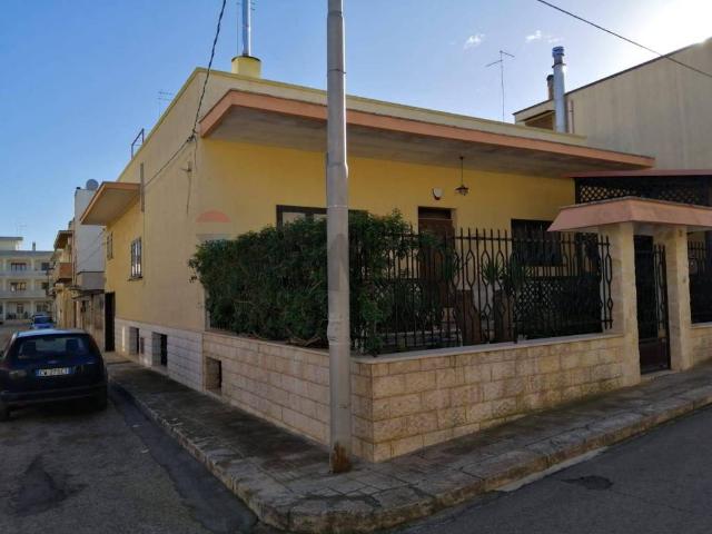 Villa Indipendente in vendita a Puglia, Brindisi