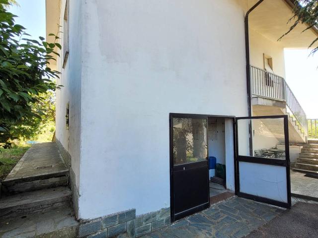 Villa Indipendente in vendita a Carpaneto Piacentino, Reggio Emilia