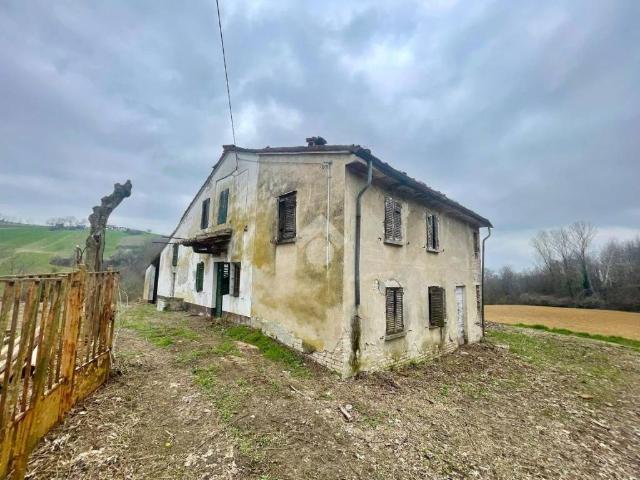 Rustico in vendita a Carpaneto Piacentino, Reggio Emilia
