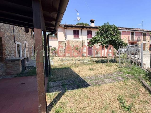 Villa Indipendente in vendita a Carpaneto Piacentino, Reggio Emilia