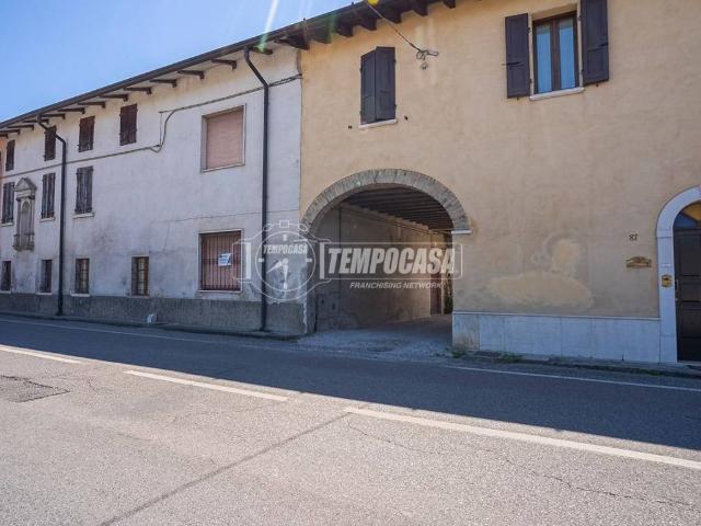 Villa Indipendente in vendita a Cornali, Carpenedolo