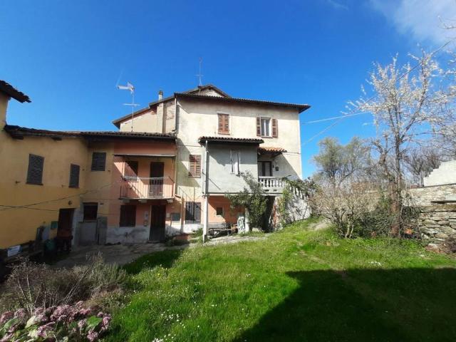 Villa Indipendente in vendita a Piemonte, Alessandria