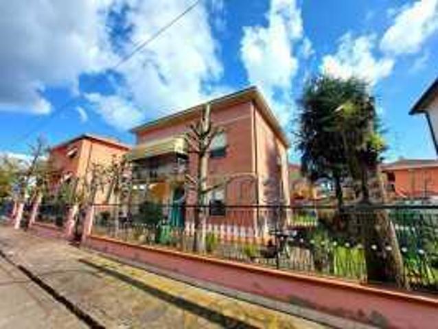 Villa Indipendente in vendita a Unione delle Terre d'Argine, Carpi
